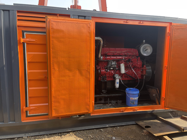 友谊哪些因素会影响 200KW 柴油发电机的燃油消耗率？